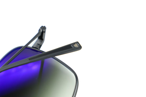 ARTOA.57 col.03